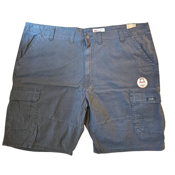 Wrangler Mens Relaxed Fit Charcoal Cargo Shorts With Tech Pocket 48 - Picture 1 of 5